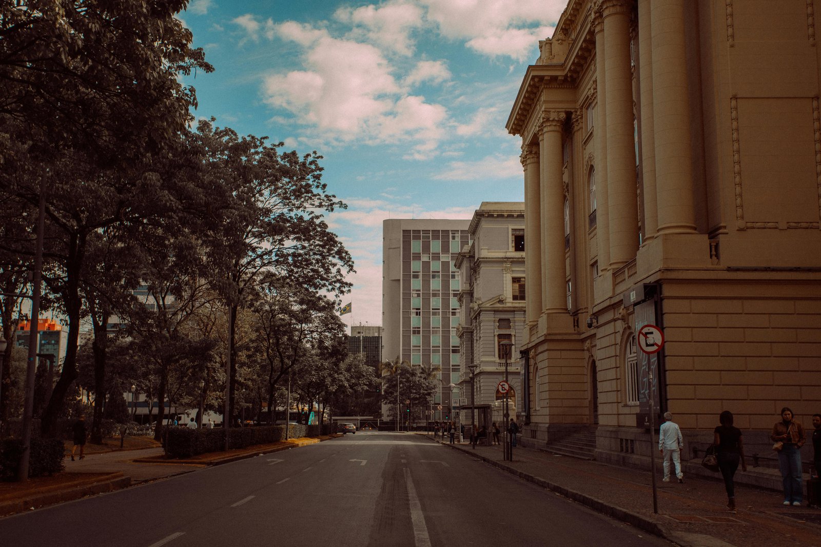 Imagen tres de la galeria urbana.